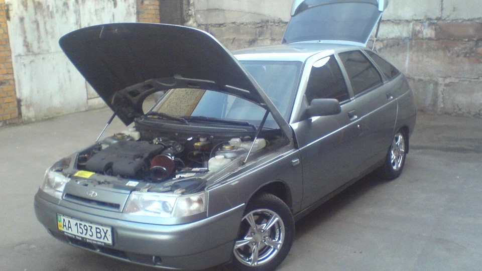 Lada 2112 була справа 3