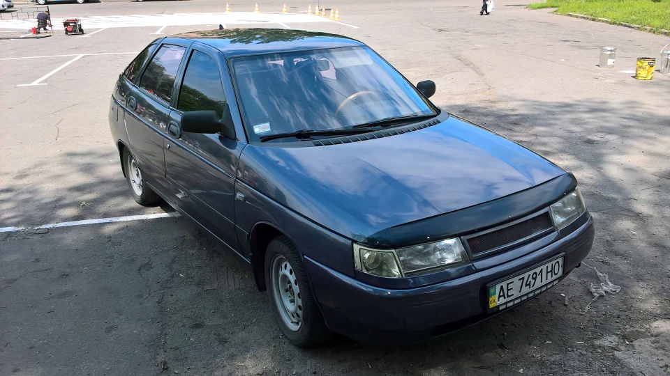 Lada 2112 чароїт)
