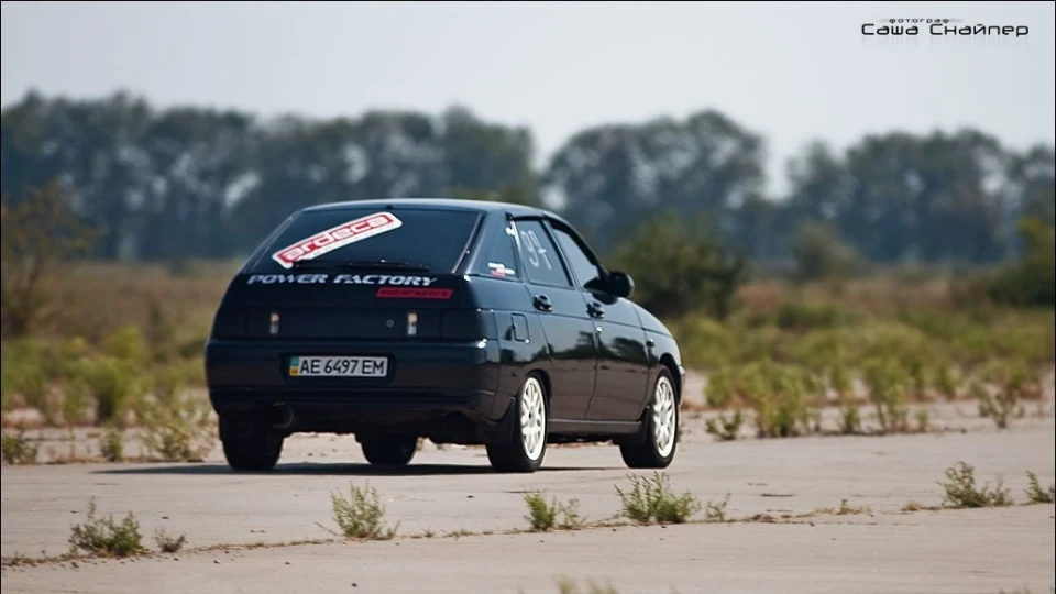 Lada 2112 Чорна 4