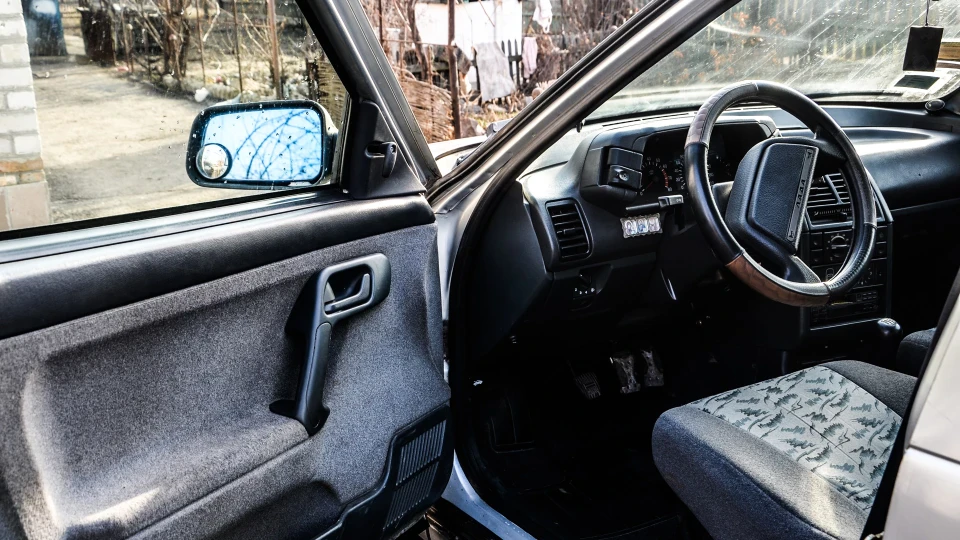 Lada 2112 Нелегалка 5