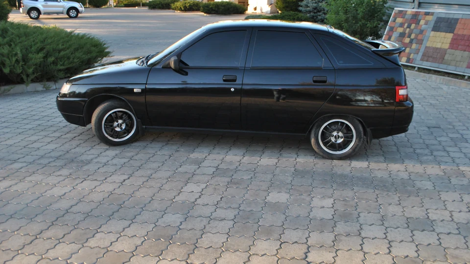 Lada 2112 Space! 4
