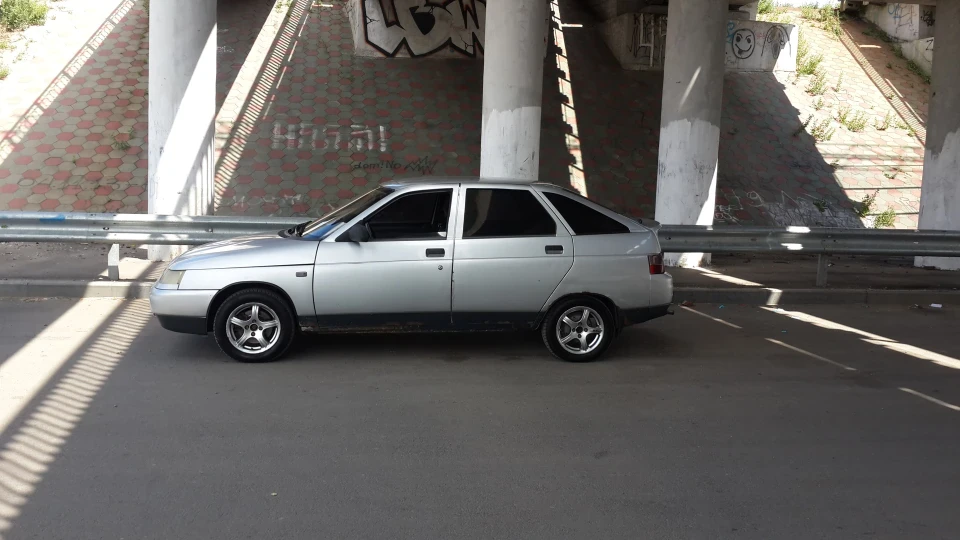 Lada 2112 Хоче на підлогу 2