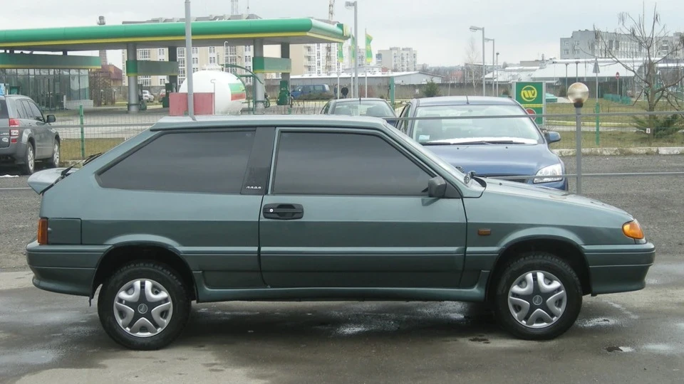 Lada 2113 4