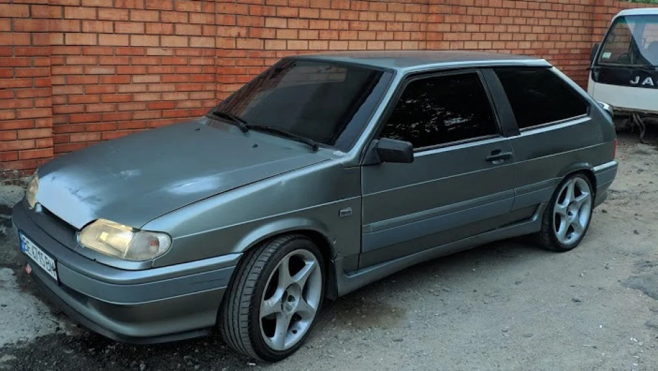 Lada 2113 4