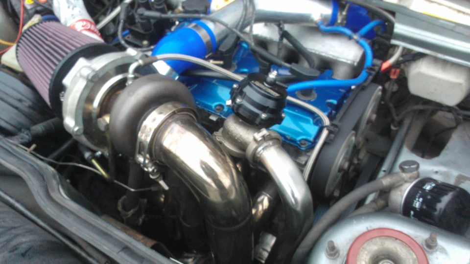 Lada 2113 1.6 16V TURBO 2