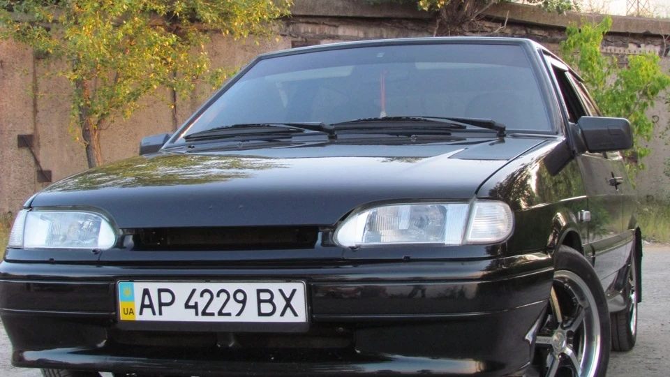 Lada 2113 Black-Star 3