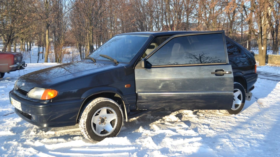 Lada 2113 Coupe =) 4