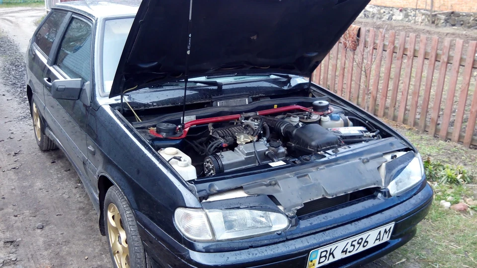 Lada 2113 GTI 5