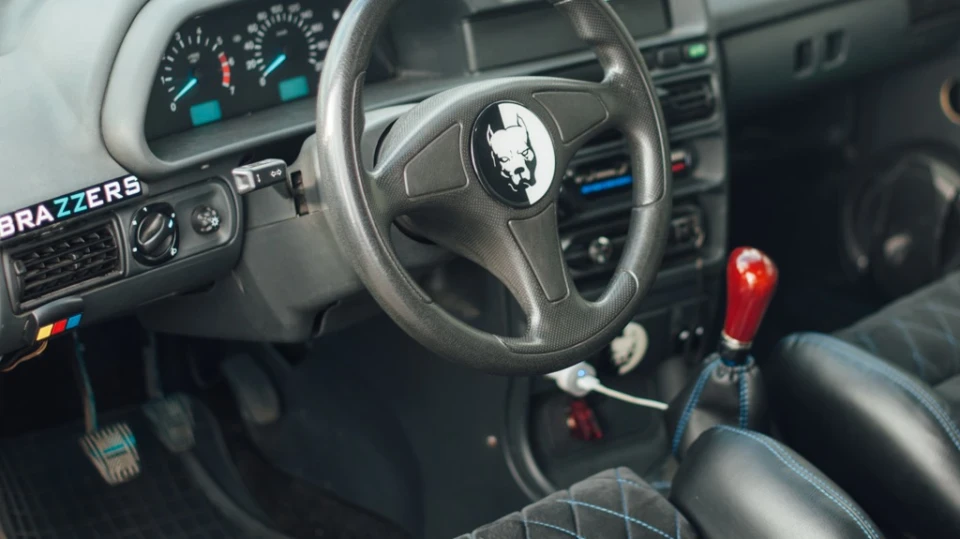 Lada 2113 VLLBLVCK 4