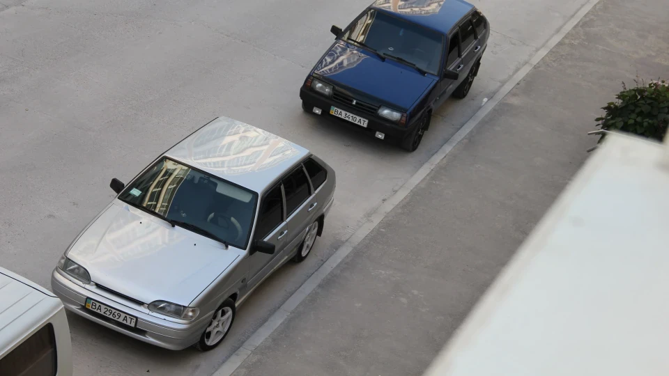 Lada 2114 4