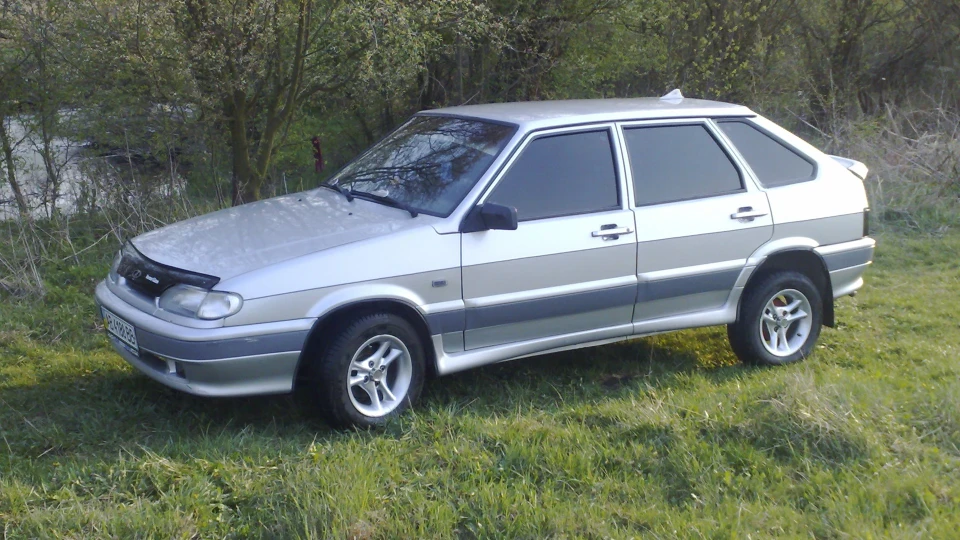 Lada 2114 2