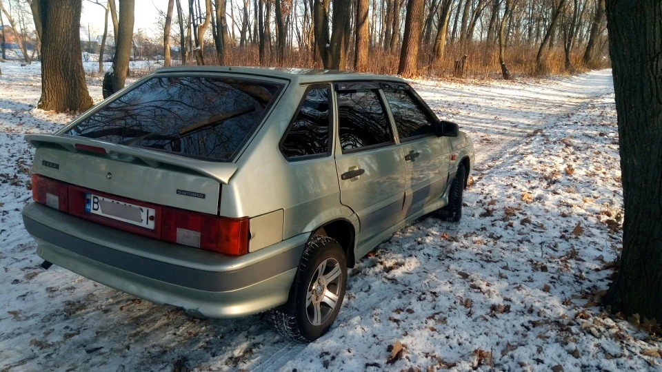 Lada 2114 4