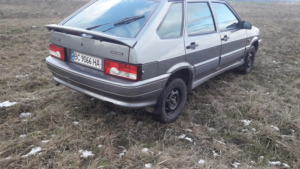 Lada 2114 3