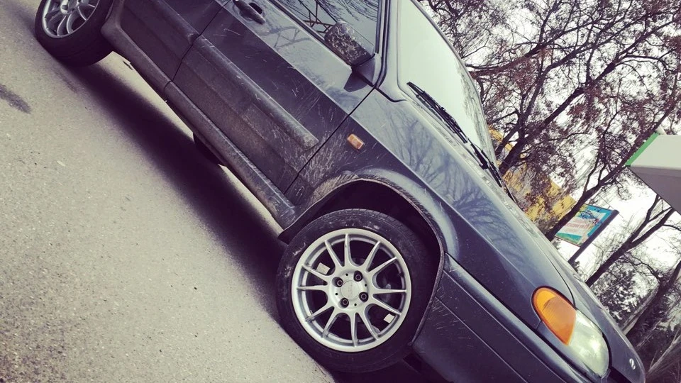Lada 2114 4