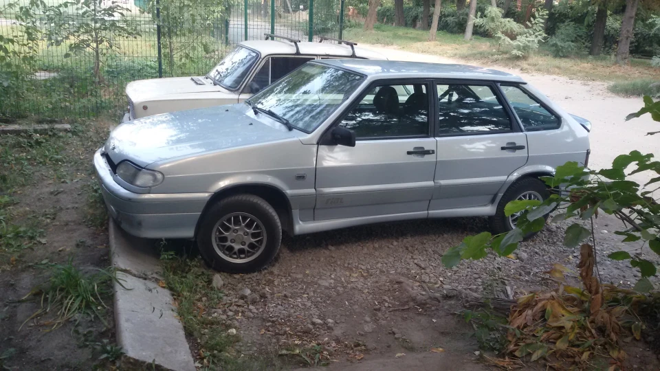 Lada 2114 3
