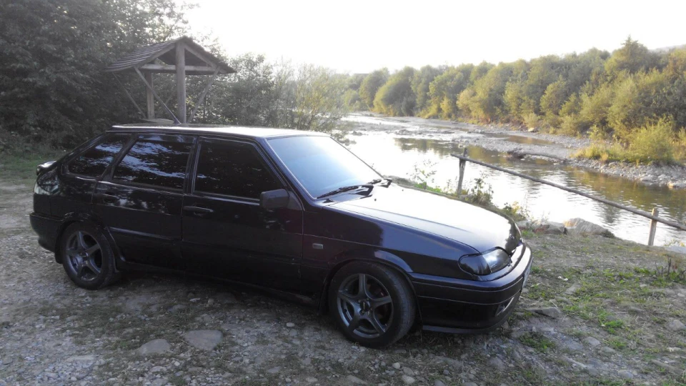 Lada 2114 4