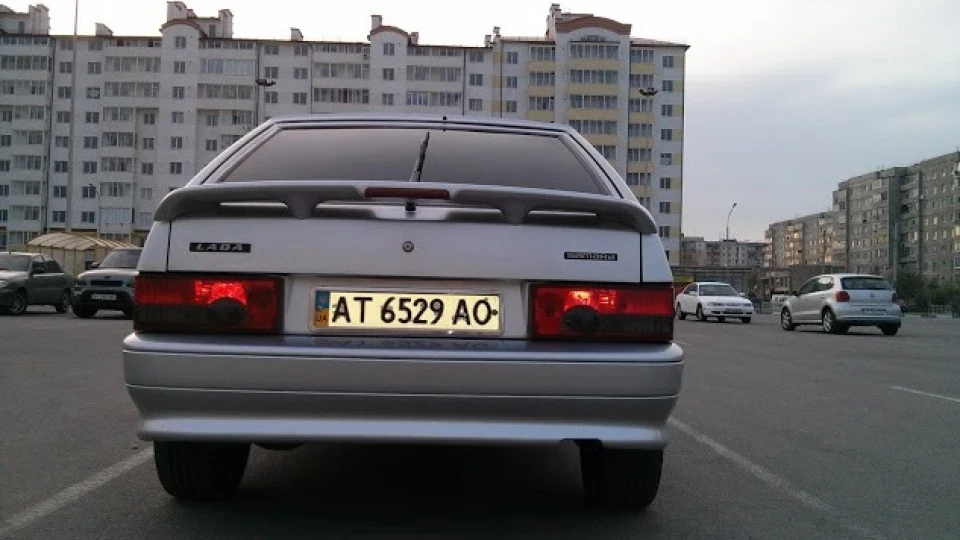Lada 2114 4