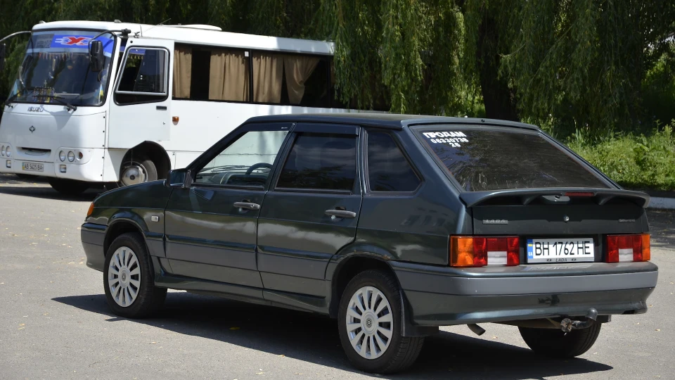 Lada 2114 4