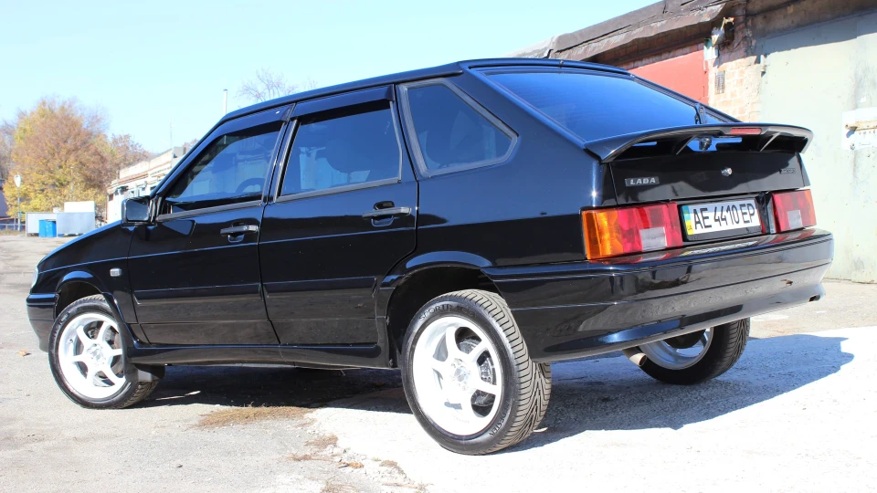 Lada 2114 3