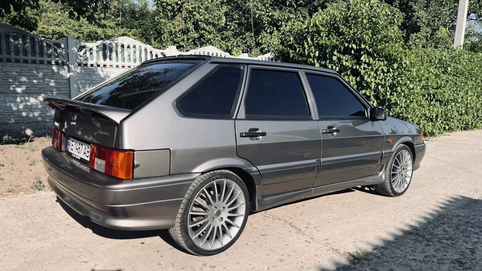 Lada 2114 513-чорні перли 4