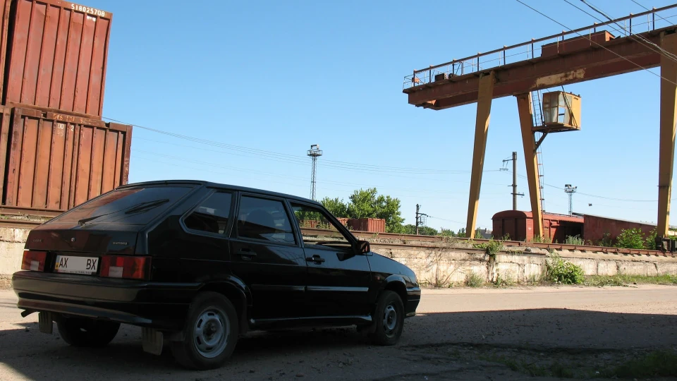 Lada 2114 Чорна дев'ятка 3