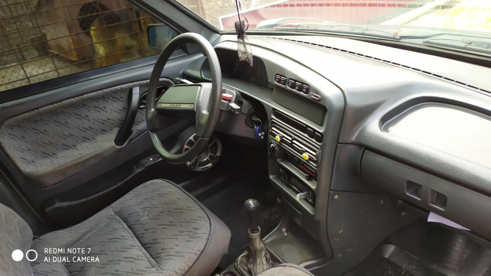 Lada 2114 Сіра Чотири 3