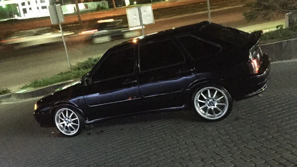 Lada 2114 VΛCUUM 3