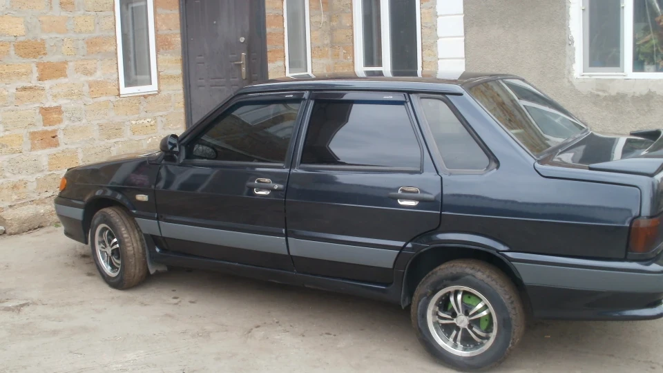 Lada 2115 2