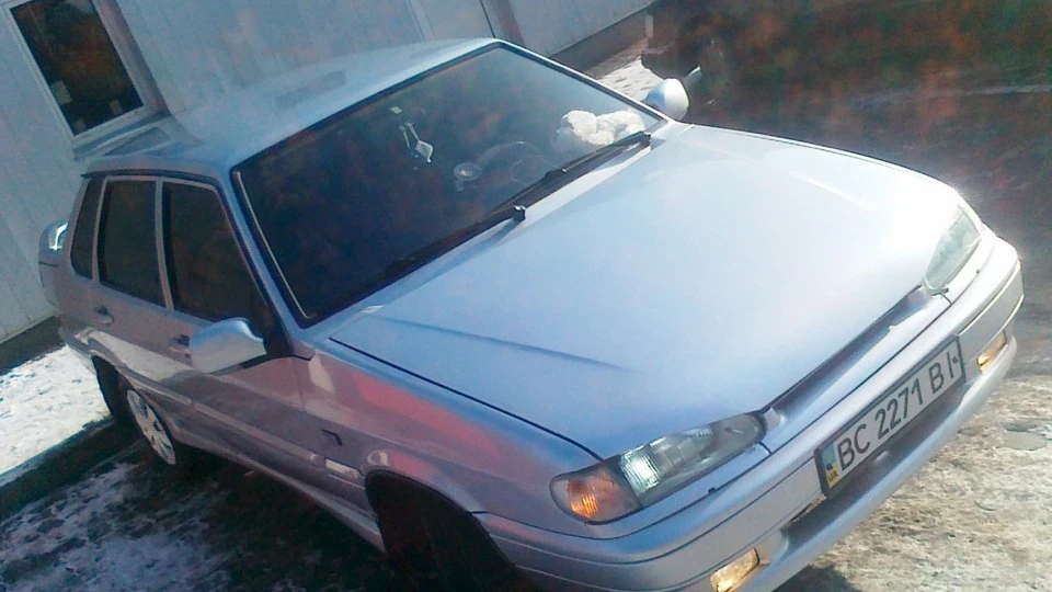 Lada 2115 3