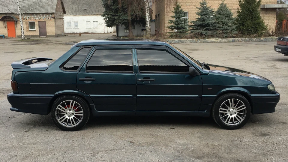 Lada 2115 2