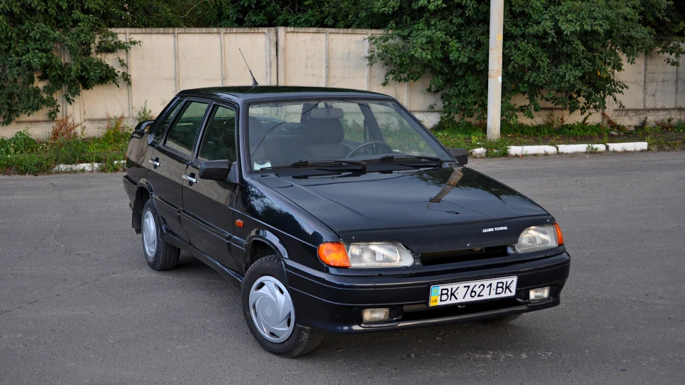 Lada 2115 2