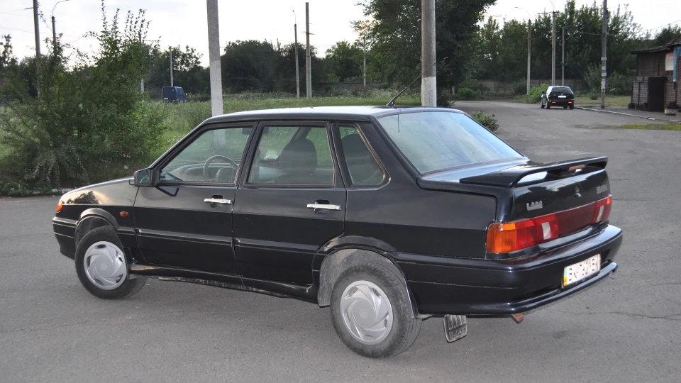 Lada 2115 5