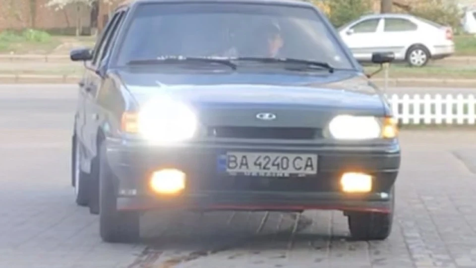 Lada 2115 3