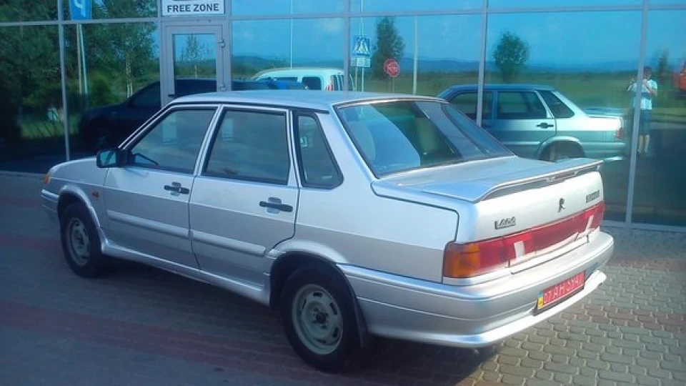Lada 2115 2