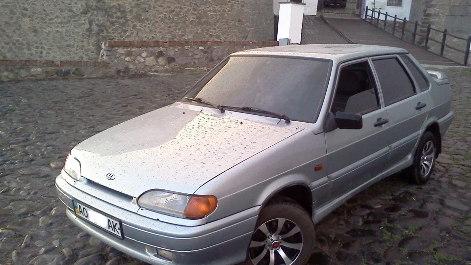 Lada 2115 3