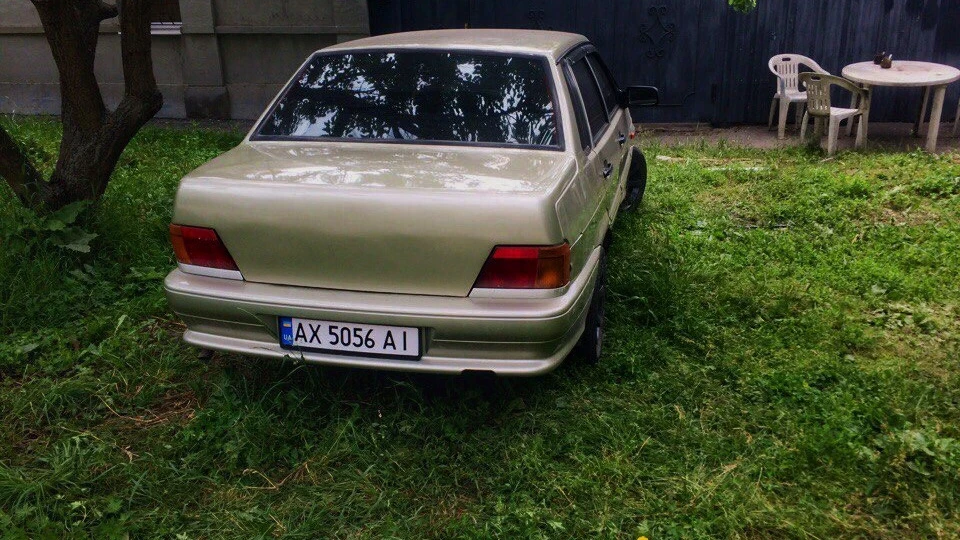 Lada 2115 3