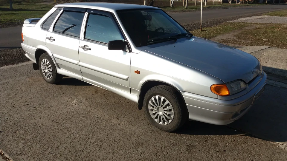 Lada 2115 5