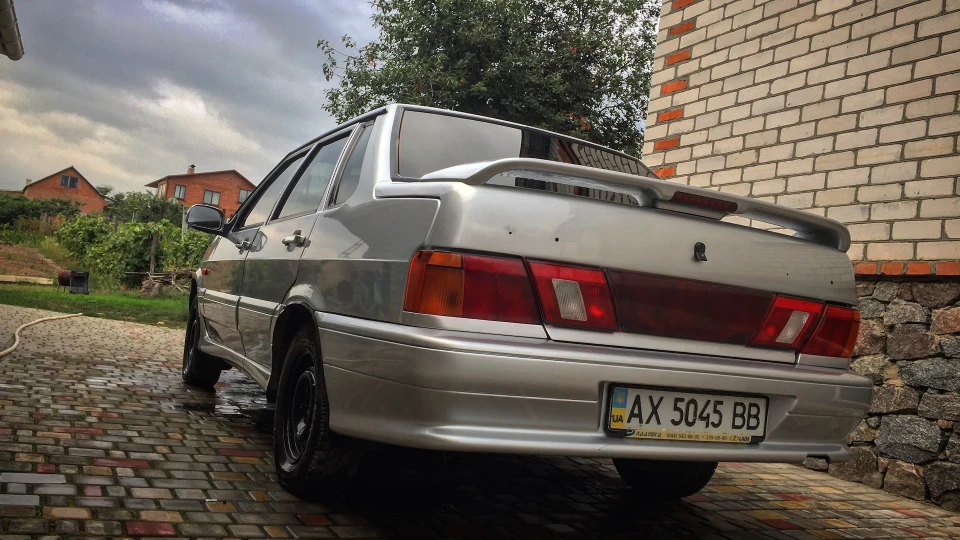 Lada 2115 2