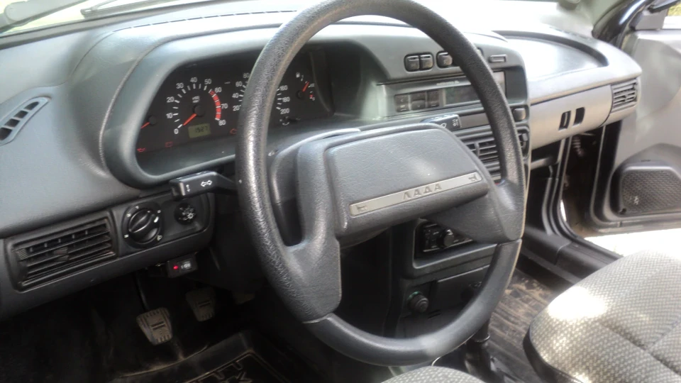 Lada 2115 5