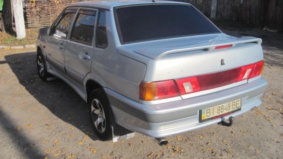 Lada 2115 3