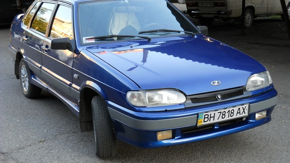 Lada 2115 3