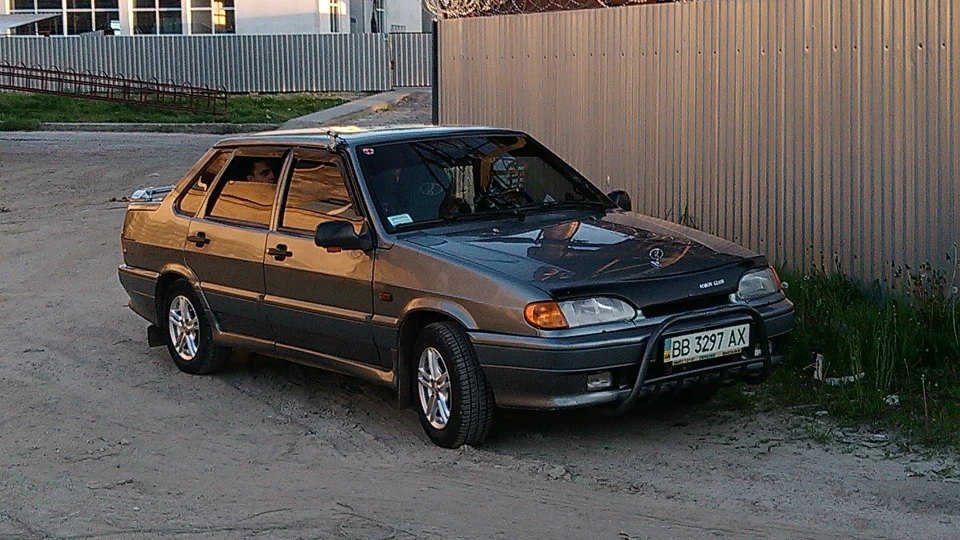 Lada 2115 2