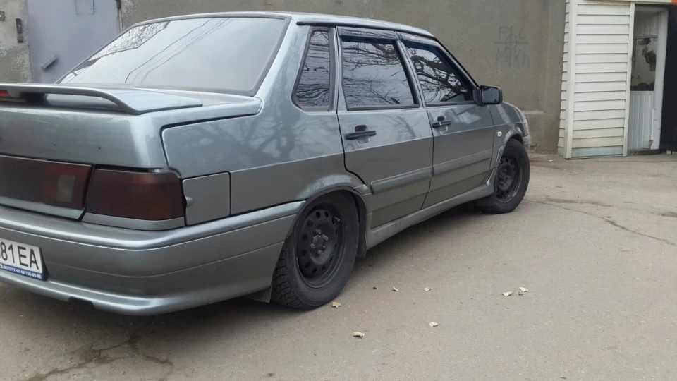 Lada 2115 3