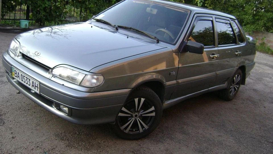 Lada 2115 2