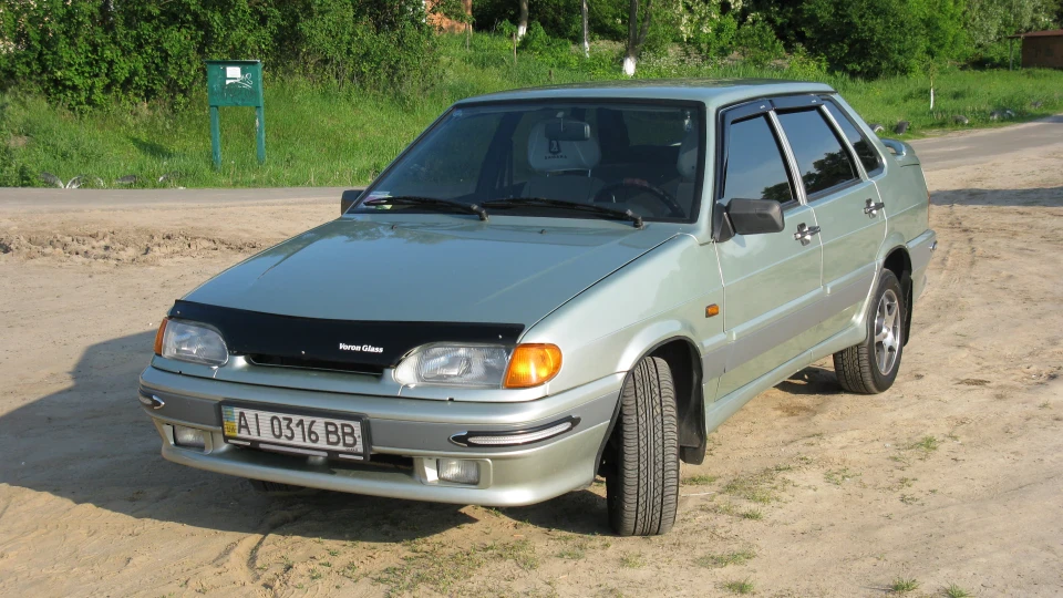 Lada 2115 2