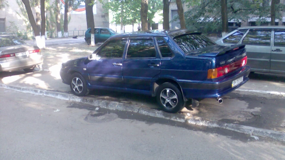 Lada 2115 2