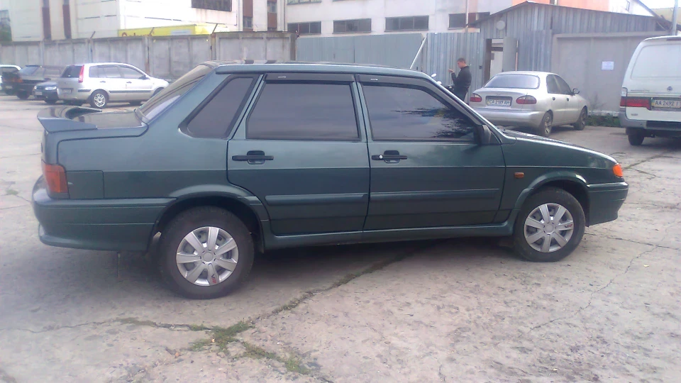 Lada 2115 2
