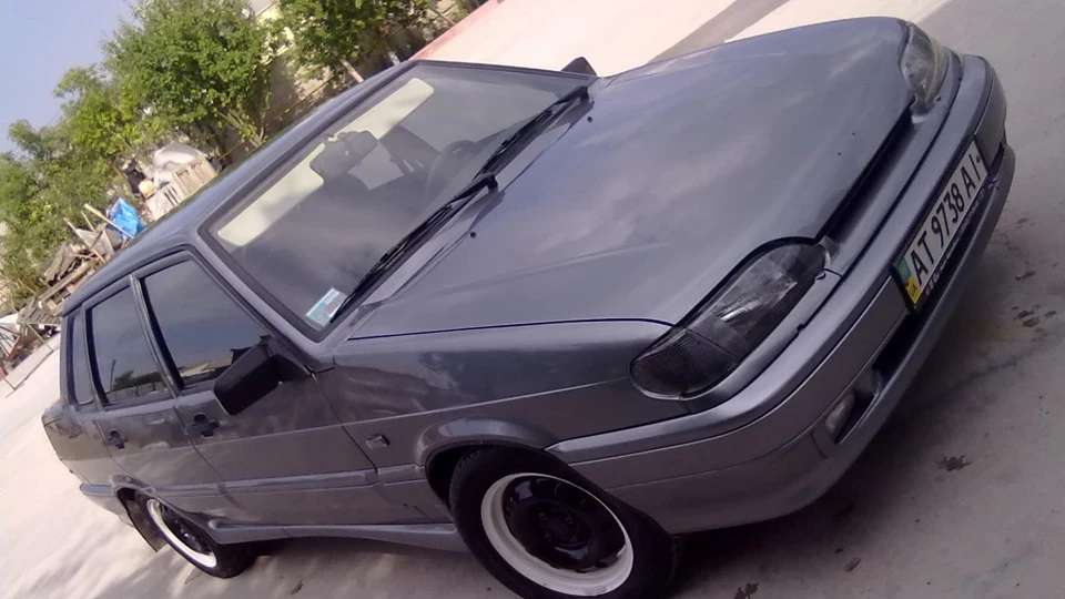 Lada 2115 3