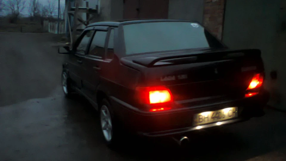 Lada 2115 5
