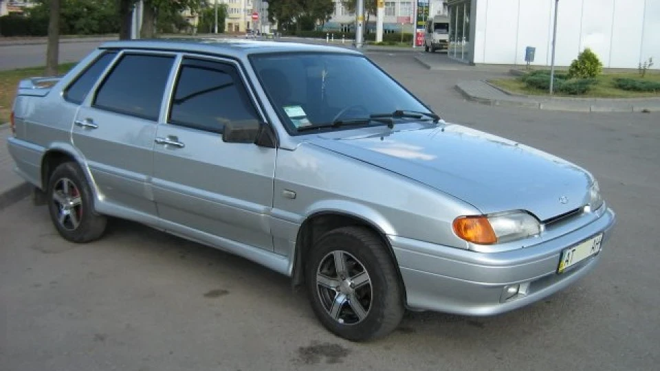 Lada 2115 2